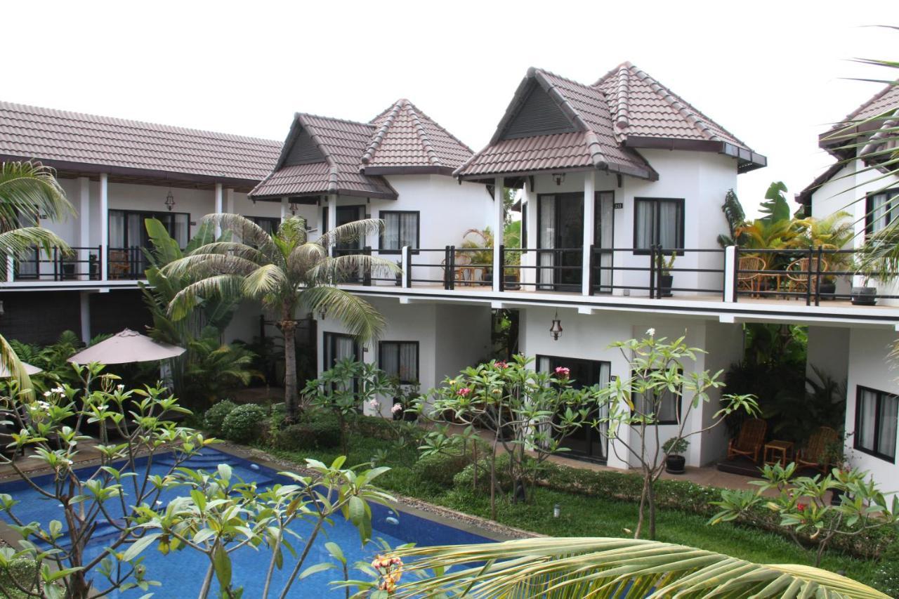 S.R Sofia Villa Hotel Siem Reap Exterior photo